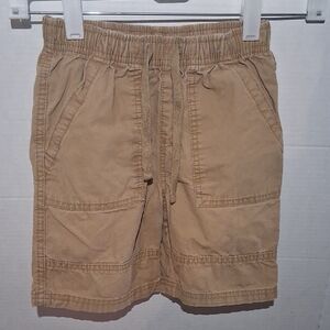Circo Men's Tan Cargo Shorts